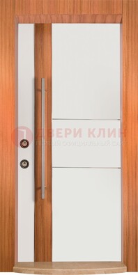 Белая входная дверь c МДФ панелью ЧД-09 в частный дом в Апрелевке