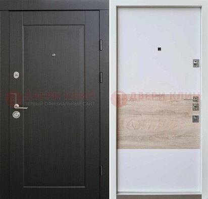 Черная металлическая дверь с белой МДФ внутри ДМ-230 в Апрелевке