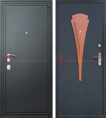 Черная железная дверь с порошковым покрытием и накладкой МДФ внутри ДП-245 в Апрелевке