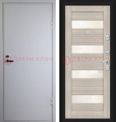 Белая железная дверь с порошковым напылением и стеклом ДП-308 в Апрелевке