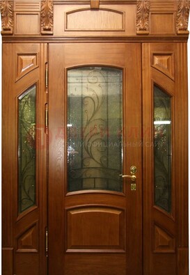 Парадная дверь со стеклянными вставками и ковкой ДПР-36 для дома в Апрелевке