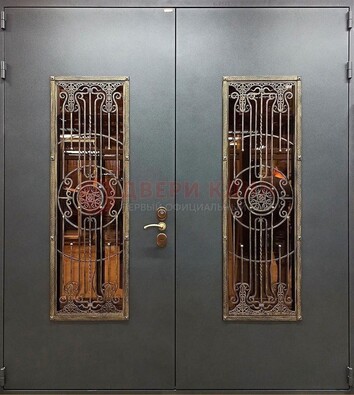 Входная металлическая парадная дверь со стеклом и ковкой ДПР-81 в Апрелевке