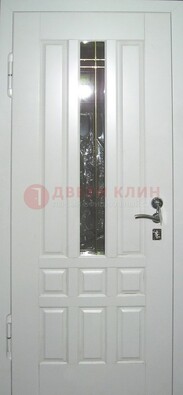 Белая металлическая дверь со стеклом ДС-1 в загородный дом в Апрелевке