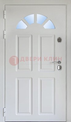 Белая стальная дверь МДФ со стеклом для дома ДС-37 в Апрелевке
