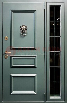 Зелёная металлическая дверь со стеклом ДС-65 в Апрелевке