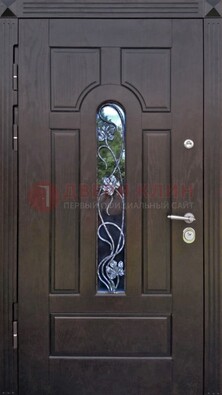 Металлическая дверь со стеклом и ковкой в цвете венге ДСК-142 в Апрелевке