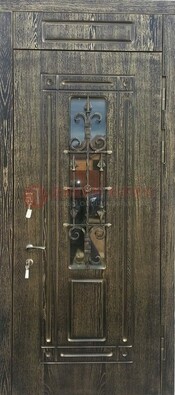 Зеленая входная дверь со стеклом и ковкой ДСК-67 в Апрелевке