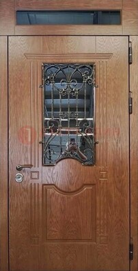 Металлическая входная дверь со стеклом и ковкой для дома ДСК-96 в Апрелевке