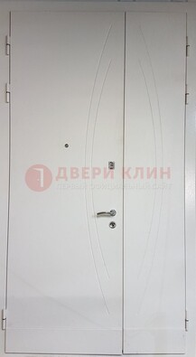 Белая тамбурная дверь ДТМ-31 в Апрелевке