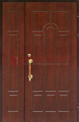 Стальная полуторная дверь для частного дома ПЛ-13 в Апрелевке